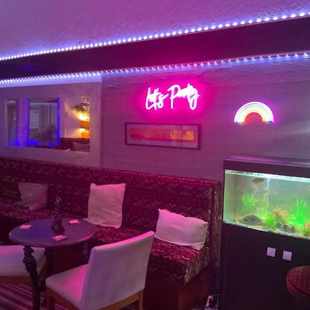 Bromptons Hotel Blackpool Bagian luar foto