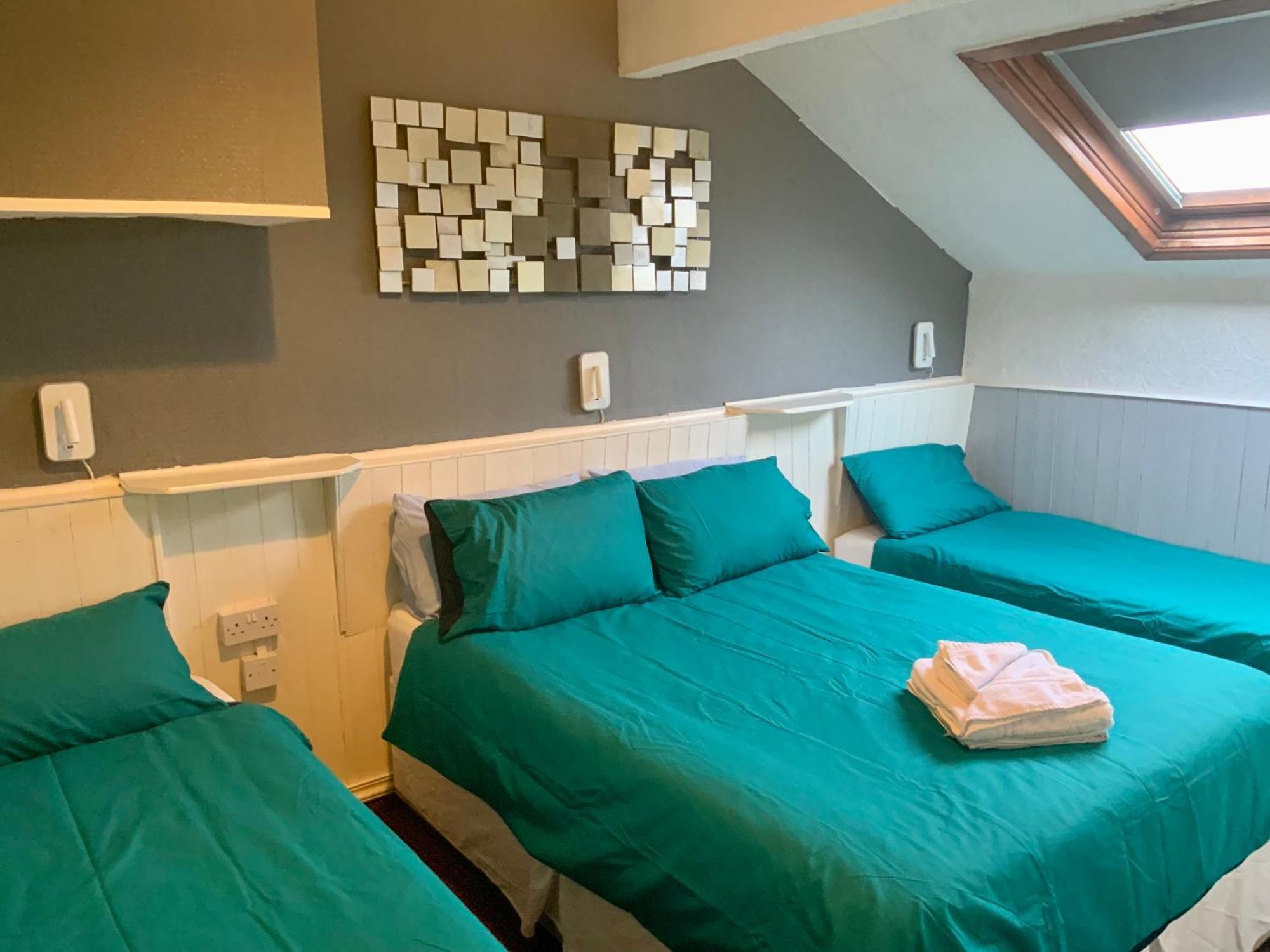 Bromptons Hotel Blackpool Bagian luar foto